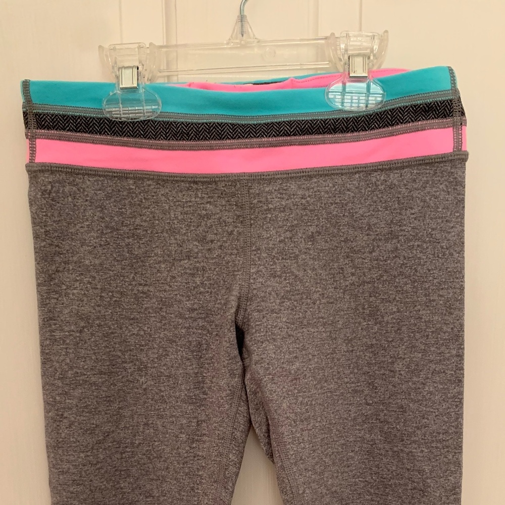 Ivivva Crop Legging